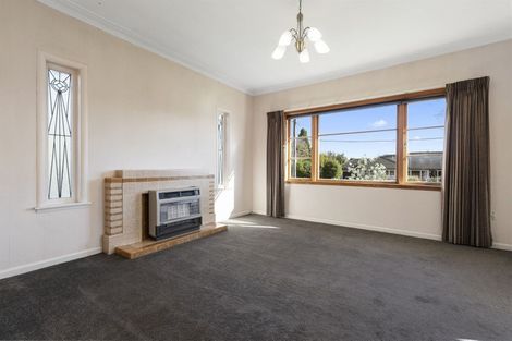 Photo of property in 12 Darley Street, Maeroa, Hamilton, 3200