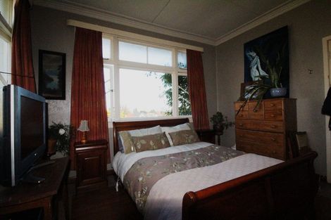 Photo of property in 19 Farm Street, Lumsden, 9730