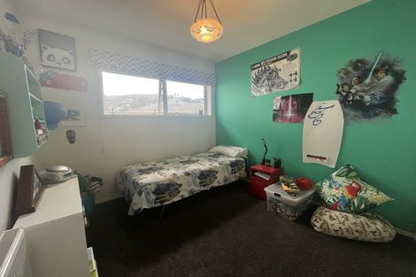 Photo of property in 42 Puru Crescent, Lyall Bay, Wellington, 6022