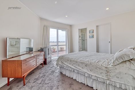 Photo of property in 1/17 Cambric Place, Botany Downs, Auckland, 2010