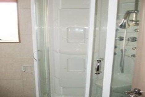 Photo of property in 27a Captain Scott Road, Glen Eden, Auckland, 0602