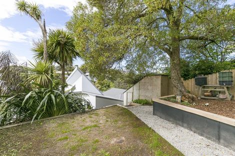 Photo of property in 3 Northland Road, Northland, Wellington, 6012