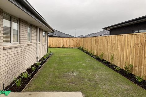 Photo of property in 16 Frogmore Way, Rolleston, 7615