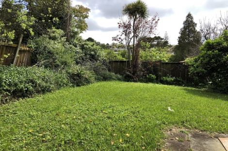 Photo of property in 3 Tahu Crescent, Sunnynook, Auckland, 0620