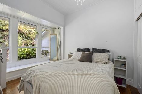 Photo of property in 160a Frankley Road, Frankleigh Park, New Plymouth, 4310