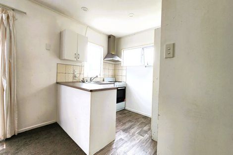 Photo of property in 2 Vine Street, Mangere East, Auckland, 2024