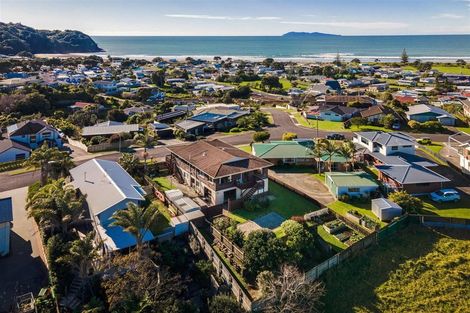 Photo of property in 25 Mayor View Terrace, Waihi Beach, 3611