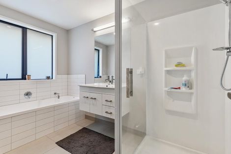 Photo of property in 2 Jessie Rise, Riverhead, 0820