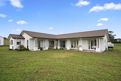 Photo of property in 3 Sands Road, Waiuku, 2681