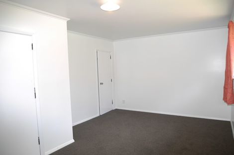 Photo of property in 7-9 York Place, Cannons Creek, Porirua, 5024