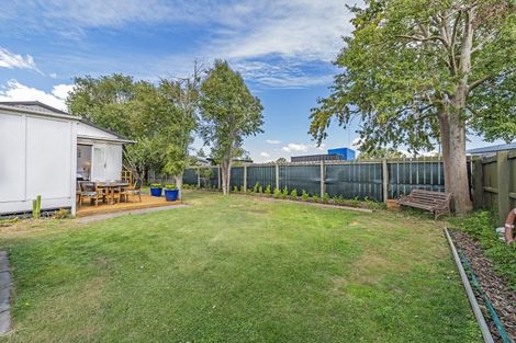 Photo of property in 16 Broadway Avenue, Waikuku Beach, 7473