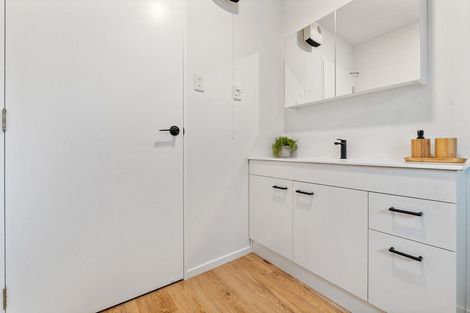 Photo of property in 12b Mary Street, Papanui, Christchurch, 8053