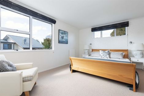 Photo of property in 76 Nortons Road, Avonhead, Christchurch, 8042