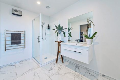 Photo of property in 14 Miskell Street, Pegasus, 7612