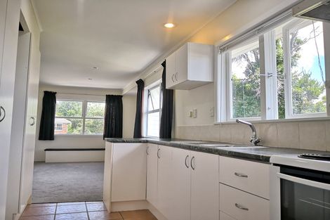 Photo of property in 3 Blenheim Street, Glenfield, Auckland, 0629