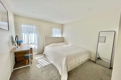 Photo of property in 46a Golfland Drive, Golflands, Auckland, 2013