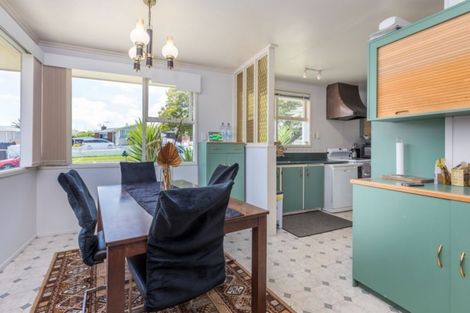 Photo of property in 11 Walden Place, Mangere East, Auckland, 2024