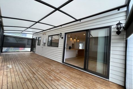 Photo of property in 2 Crompton Place, Orewa, 0931