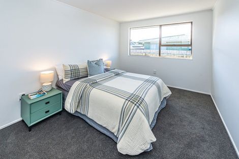 Photo of property in 4 Kupe Place, Castlecliff, Whanganui, 4501