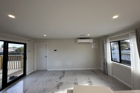 Photo of property in 9 Dunstan Place, Otara, Auckland, 2023