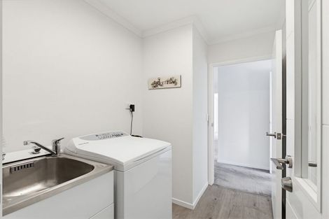 Photo of property in 35 Larissa Road, Halswell, Christchurch, 8025