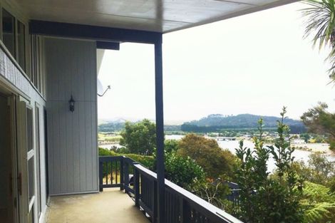 Photo of property in 3 Bush Point Road, Cable Bay, 0420