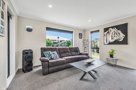 Photo of property in 13 Cressy Place, Darfield, 7510