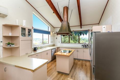 Photo of property in 16a Tiverton Crescent, Whalers Gate, New Plymouth, 4310