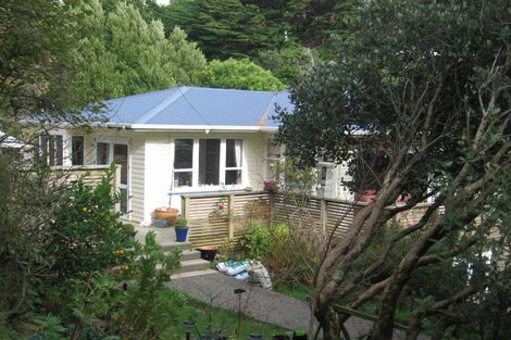 Photo of property in 7 Cunliffe Street, Johnsonville, Wellington, 6037