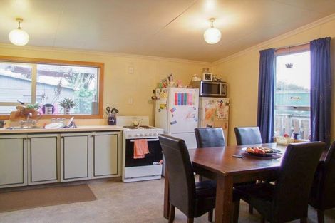 Photo of property in 82 Johnson Street, Milton, 9220