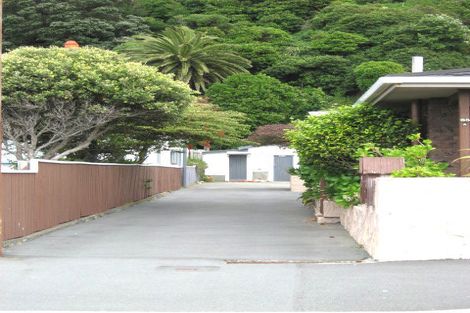 Photo of property in 83a Marine Parade, Seatoun, Wellington, 6022