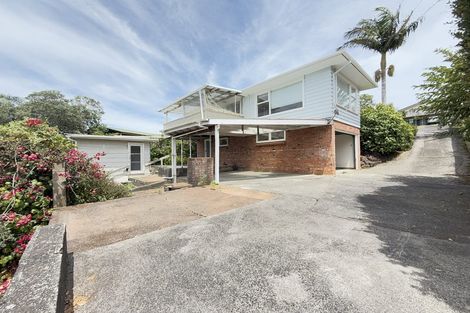 Photo of property in 7 Hilling Street, Titirangi, Auckland, 0604