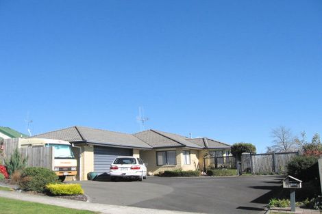 Photo of property in 5 Caversham Drive, Rototuna, Hamilton, 3210