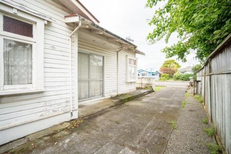 Photo of property in 98 Wood Street, Takaro, Palmerston North, 4410