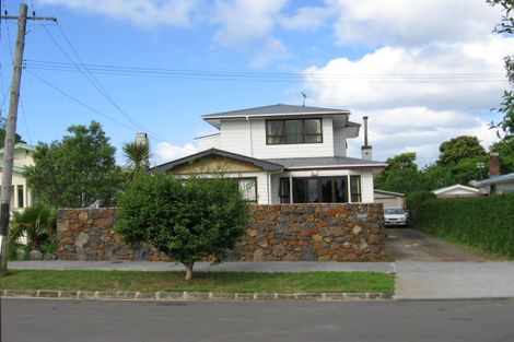 Photo of property in 23 Maranui Avenue, Point Chevalier, Auckland, 1022