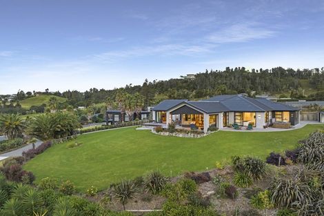 Photo of property in 19 Titoki Lane, Whangamata, 3691