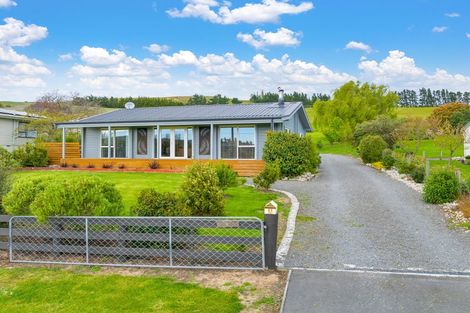 Photo of property in 21 Oxford Street, Waikari, 7420