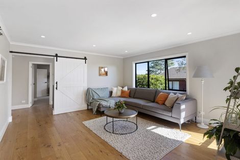 Photo of property in 60 John Gill Road, Shelly Park, Auckland, 2014