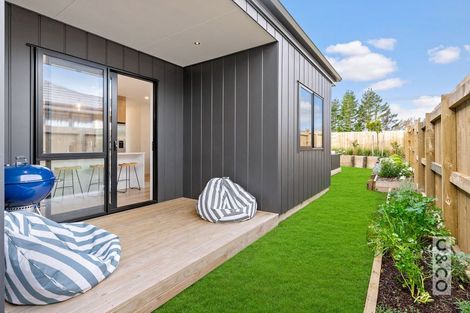 Photo of property in 12 Paihere Street, Huapai, Kumeu, 0810