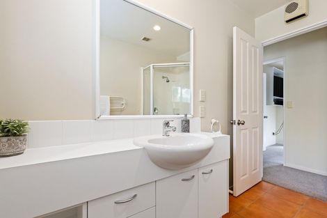 Photo of property in 366 Sawyers Arms Road, Harewood, Christchurch, 8051