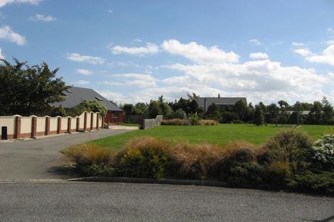 Photo of property in 16 Devon Crescent, Darfield, 7510