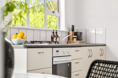 Photo of property in 24 Parau Street, Kaiti, Gisborne, 4010