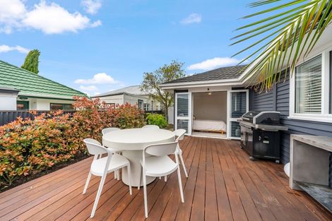 Photo of property in 4a Golders Road, Elderslea, Upper Hutt, 5018