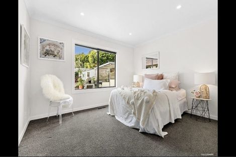 Photo of property in 147 Seatoun Heights Road, Miramar, Wellington, 6022