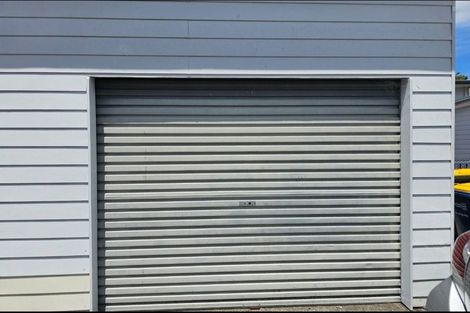 Photo of property in 31/3 Hulme Place, Henderson, Auckland, 0612