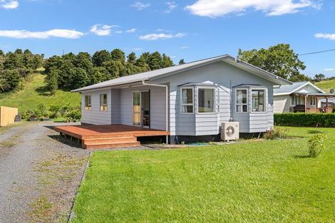 Photo of property in 1 Belton Place, Hikurangi, 0114