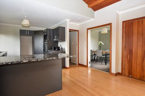 Photo of property in 22 Humphries Street, Greytown, 5712