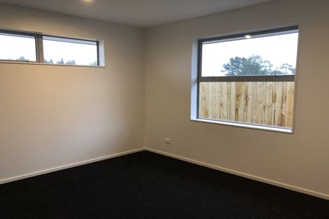 Photo of property in 23 Kennington Drive, Clendon Park, Auckland, 2103