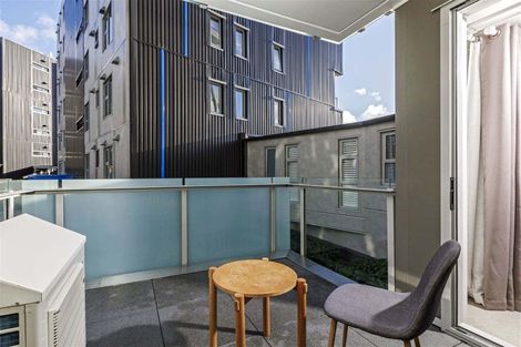 Photo of property in 603/1 Rose Garden Lane, Albany, Auckland, 0632