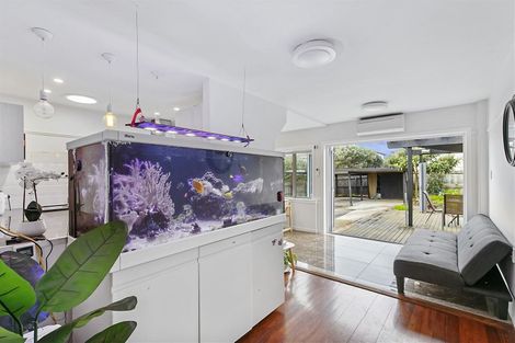 Photo of property in 256a Bucklands Beach Road, Bucklands Beach, Auckland, 2012